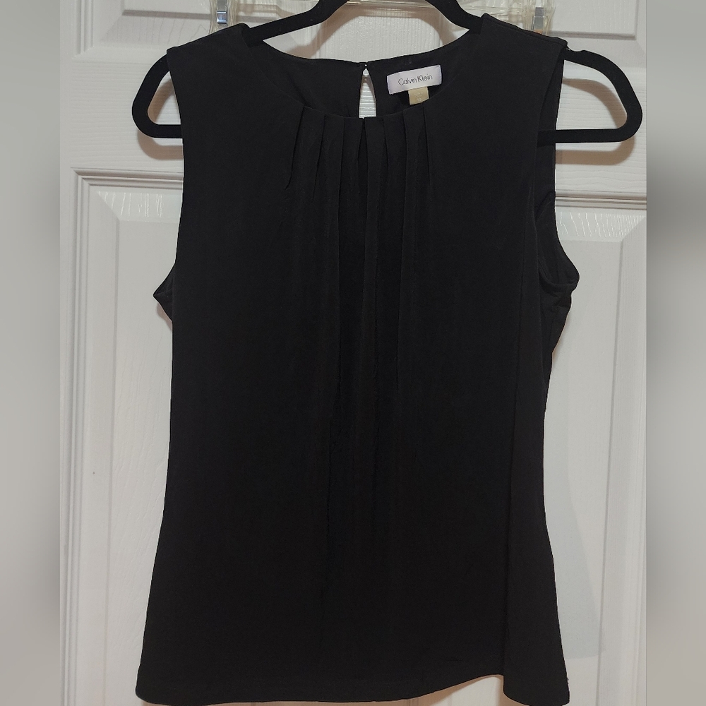 Calvin Klein Sleeveless Black Blouse